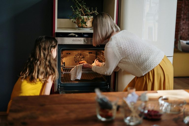 Revolutionary Kitchen Gadgets Saving Home Cooks Time