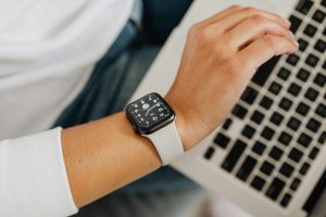 Smart Shopping: Saving Time with Curated Subscription Boxes