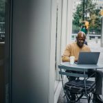 Essential Tech Gadgets For Busy Professionals In 2025