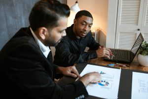 Panel of Professionals Debate Real Estate Market Forecasts