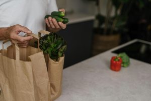 A Beginner’s Guide to Navigating Live Stream Shopping