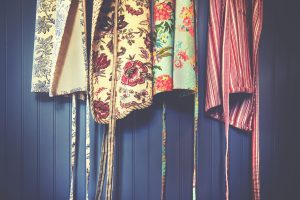 Dressing for the In-Between Seasons