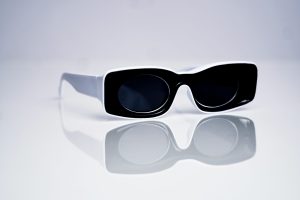 Sun Protection With Style: Accessories That Work